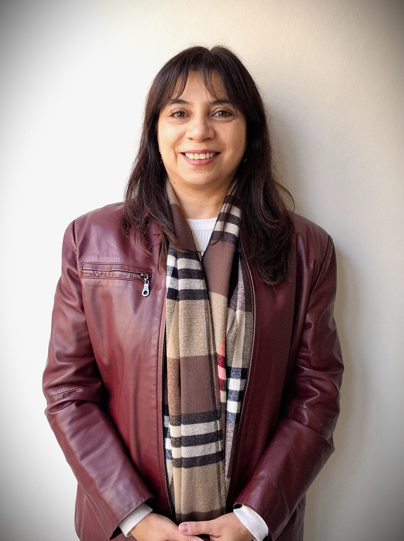 Paola Paradi Paola Paradi