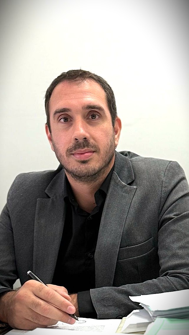 Ricardo Cordoba Andreatta Ricardo Cordoba Andreatta